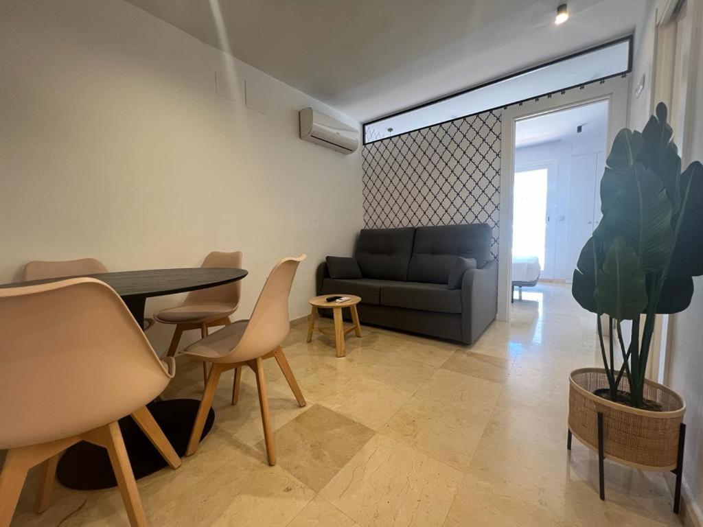 Apartamentos Aurea Pal 8 Y Gran Atenea Esperanto 5 Benidorm Exterior photo